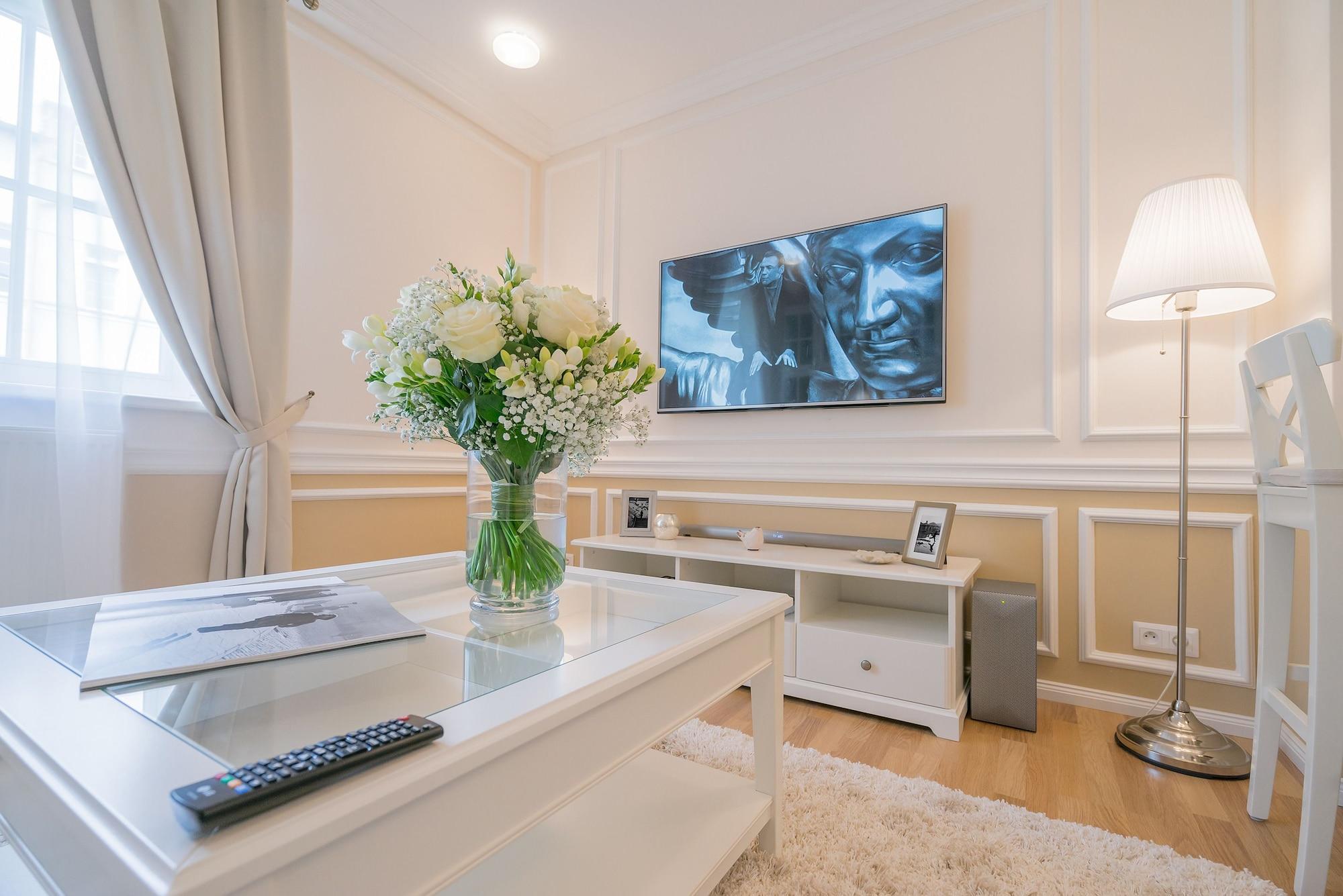 Revelton Suites Карловы Вары Экстерьер фото