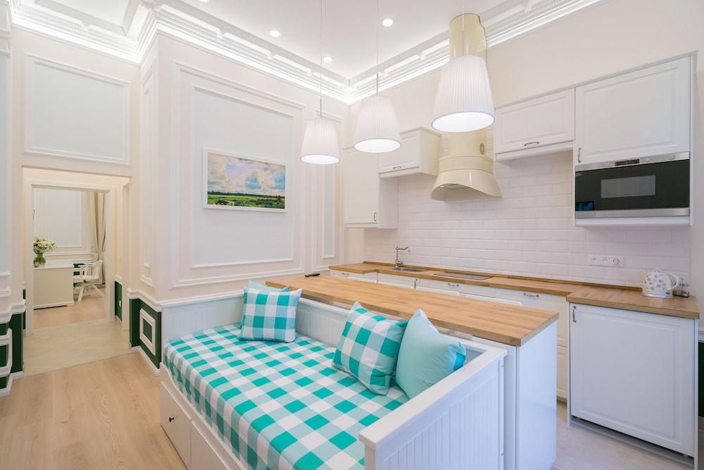 Revelton Suites Карловы Вары Экстерьер фото